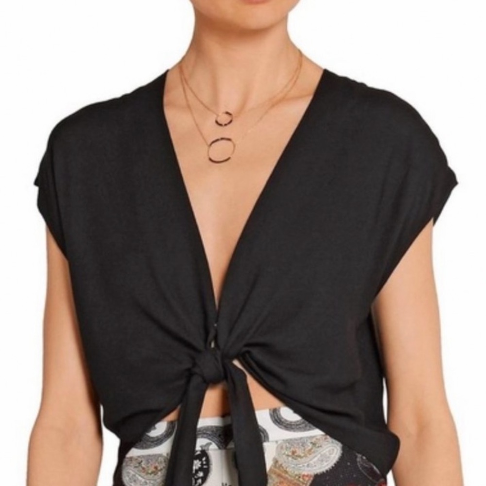 Alice and Olivia tie front summer top